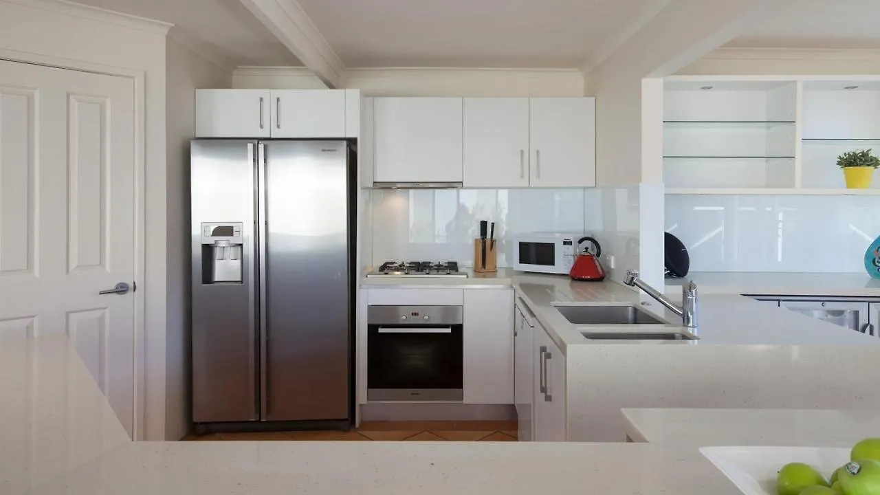 Belmore Terrace Perfect Pad Just 100 Metres To The Beach Sunshine Beach Holiday home