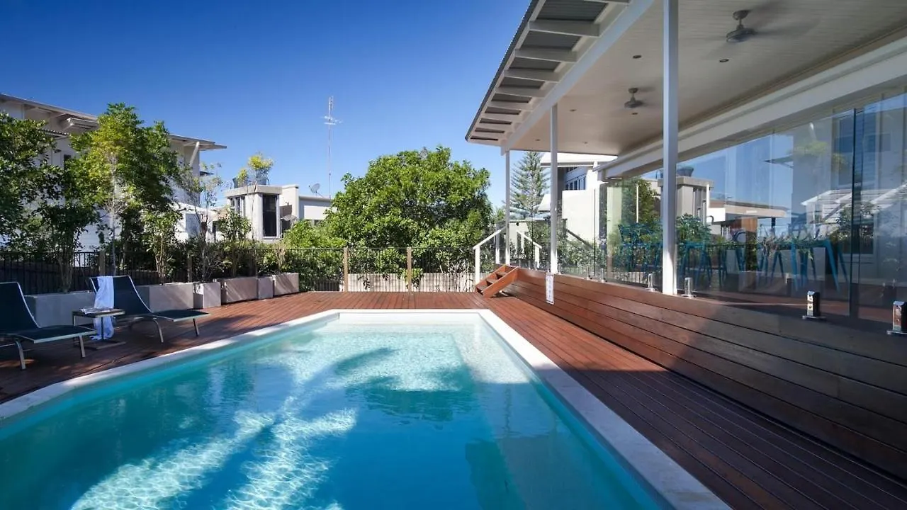 Belmore Terrace Perfect Pad Just 100 Metres To The Beach Sunshine Beach 0*,  Australia